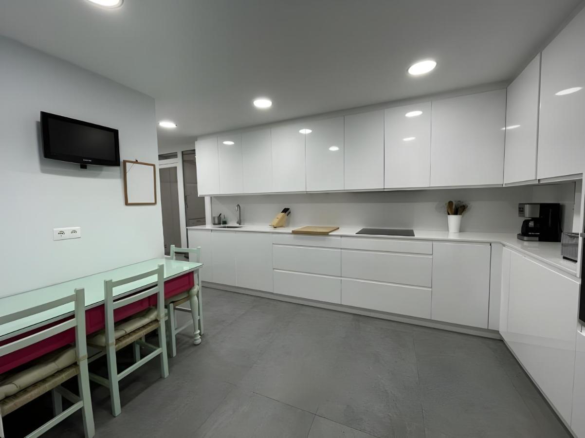 Amplio Y Moderno Piso De 4 Habitaciones Y Terraza Pontevedra Bagian luar foto