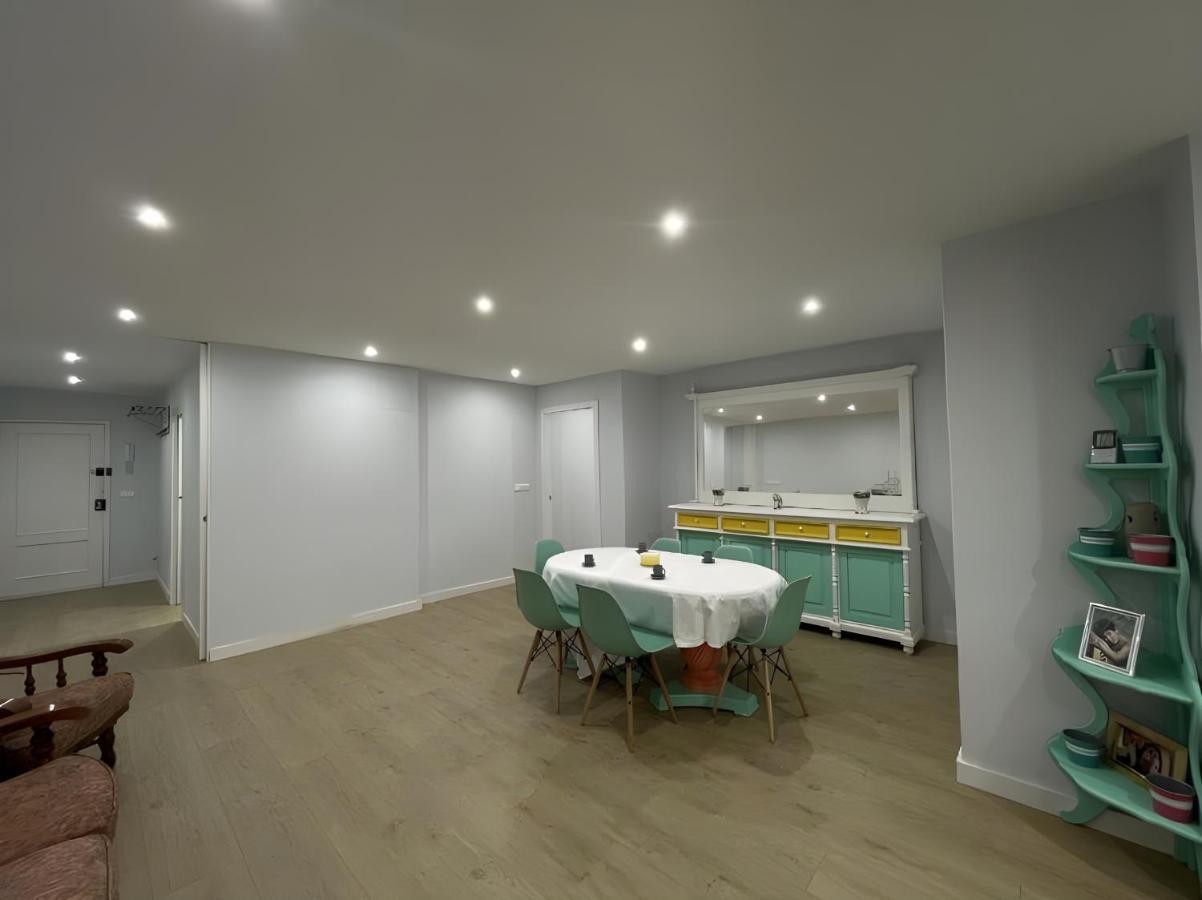 Amplio Y Moderno Piso De 4 Habitaciones Y Terraza Pontevedra Bagian luar foto